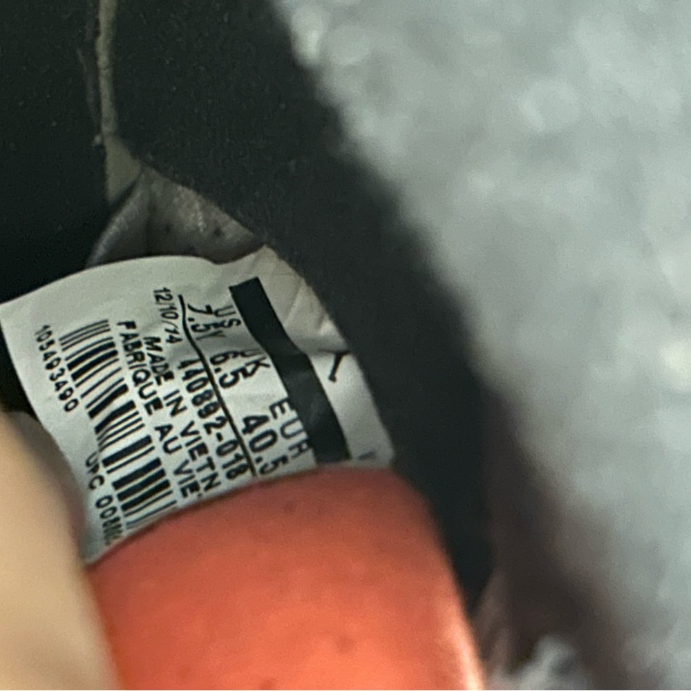 Jordan 5 - Picture 6 of 6